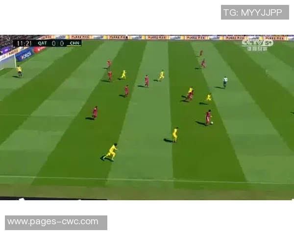 足球的魅力在于32块黑白拼图的完美结合与激情碰撞